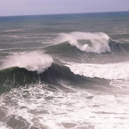 White Swell By Sitio Da