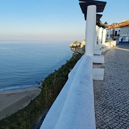 White Swell By Sitio Da Appartement Nazaré