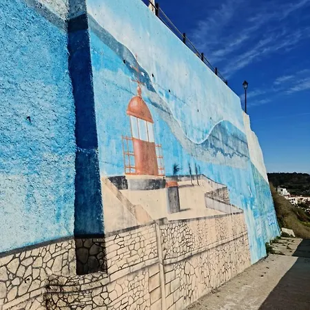 White Swell By Sitio Da * Nazaré